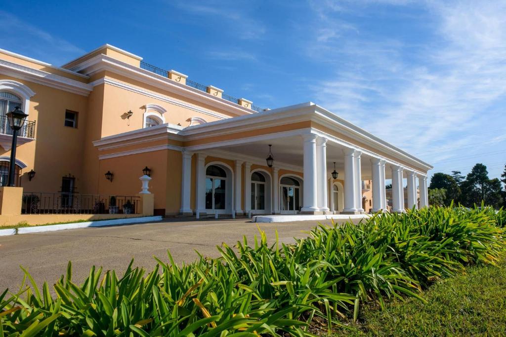 Hotel Colonial